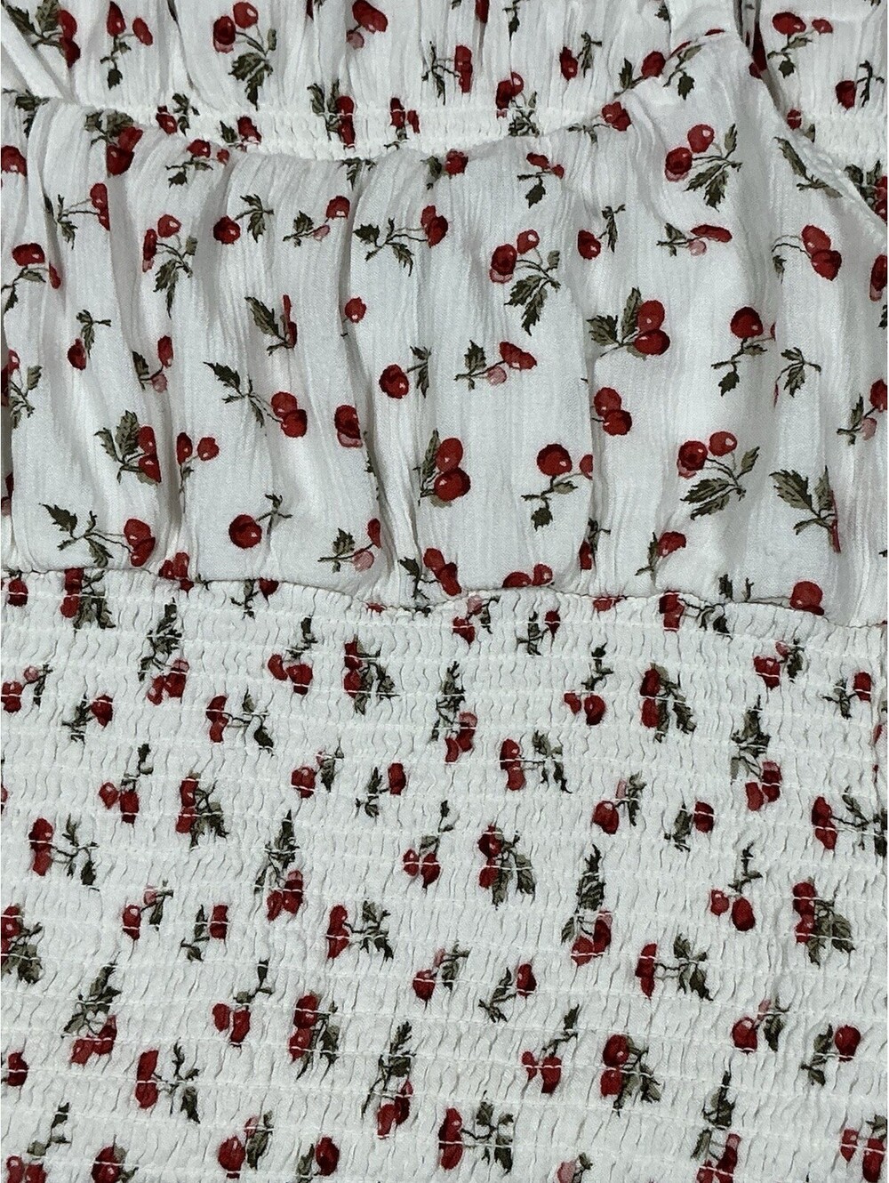 Abercrombie Mini Sundress a delicate red cherry/floral print Smocked Medium - Picture 8 of 8